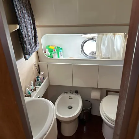Bådhotel Papiro 2 Boat Loano